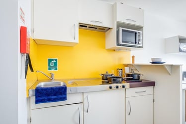 1 bed studio, Fulham Palace Road, Hammersmith, London, W69PA - Image 10